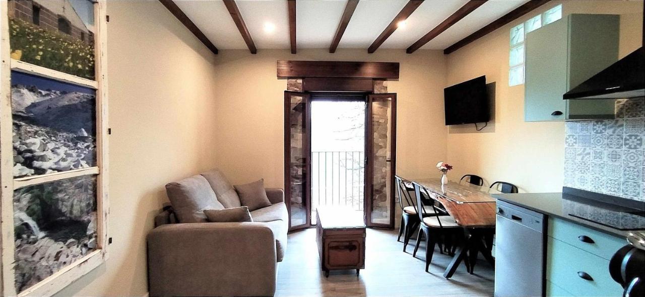 Apartamentos La Rosa Y El Pastor Guijo de Santa Barbara ห้อง รูปภาพ